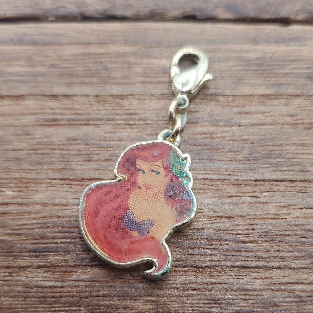 14k Ariel Disney Charm Pendant P411 Vintage Collectible‎ Little Mermaid